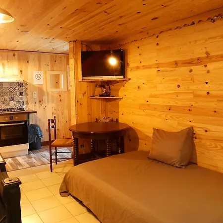 بيت ضيافة La Caverne Du Buisson Truffe