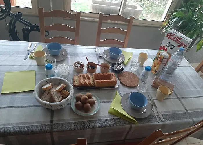 La Caverne Du Buisson Guest house