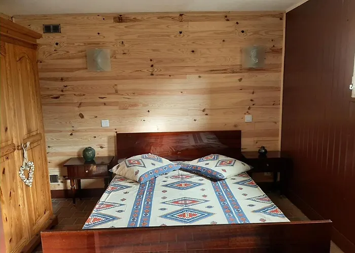 La Caverne Du Buisson Truffe