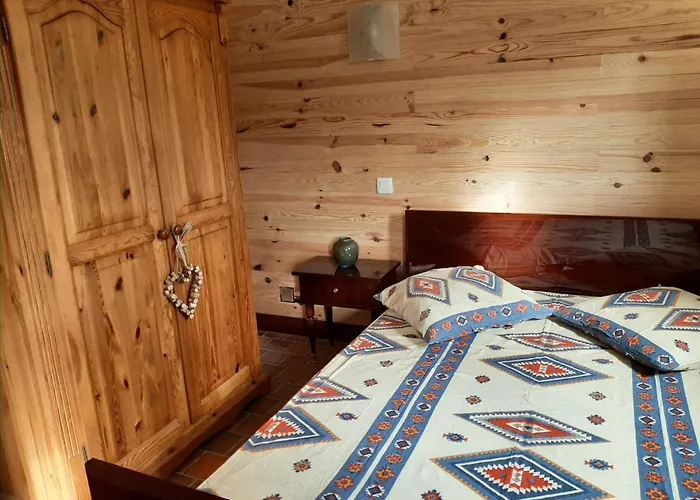 La Caverne Du Buisson Guest house Truffe